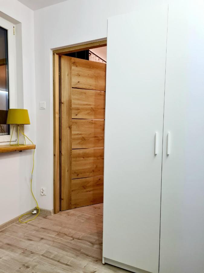 Apartament Walbrzych / Piaskowa Gora Exterior photo